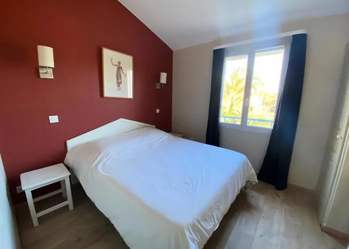 Le Hameau De La Pinede - Maeva - Maison En Bord De 3 Pieces 6 Personnes - Prestige Mae-5023 Lejlighed Hyères