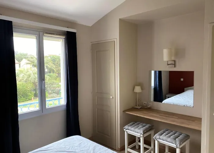 Le Hameau De La Pinede - Maeva - Maison En Bord De 3 Pieces 6 Personnes - Prestige Mae-5023 *